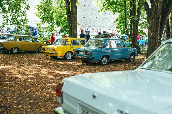 Veste fleurie matelassée femme : conseils pour trouver la taille idéale